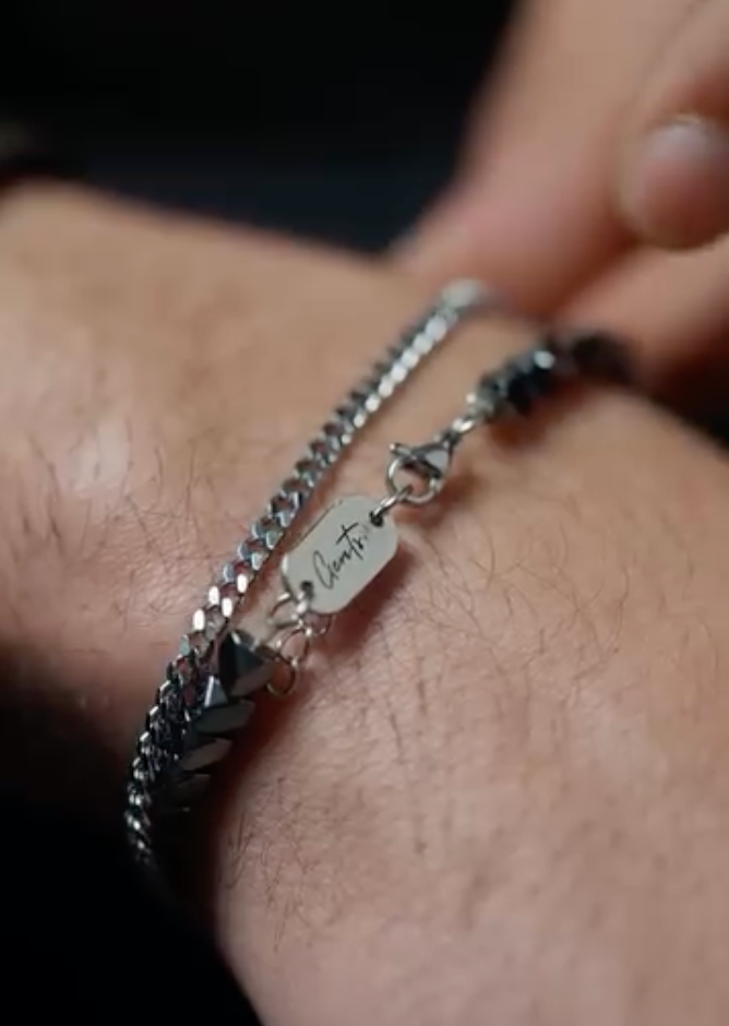 Curb Bracelet, Sterling Silver.