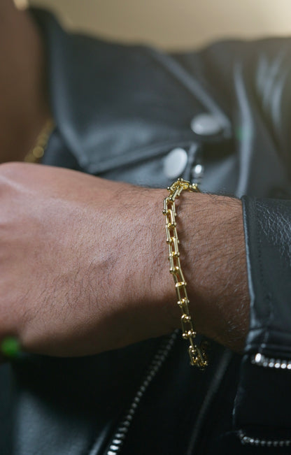 U Link Bracelet, Gold Vermeil.