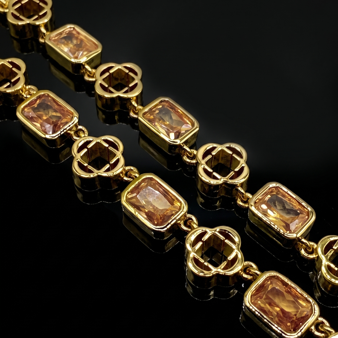 Yellow Clover Gemstone Chain, Vermeil Gold.