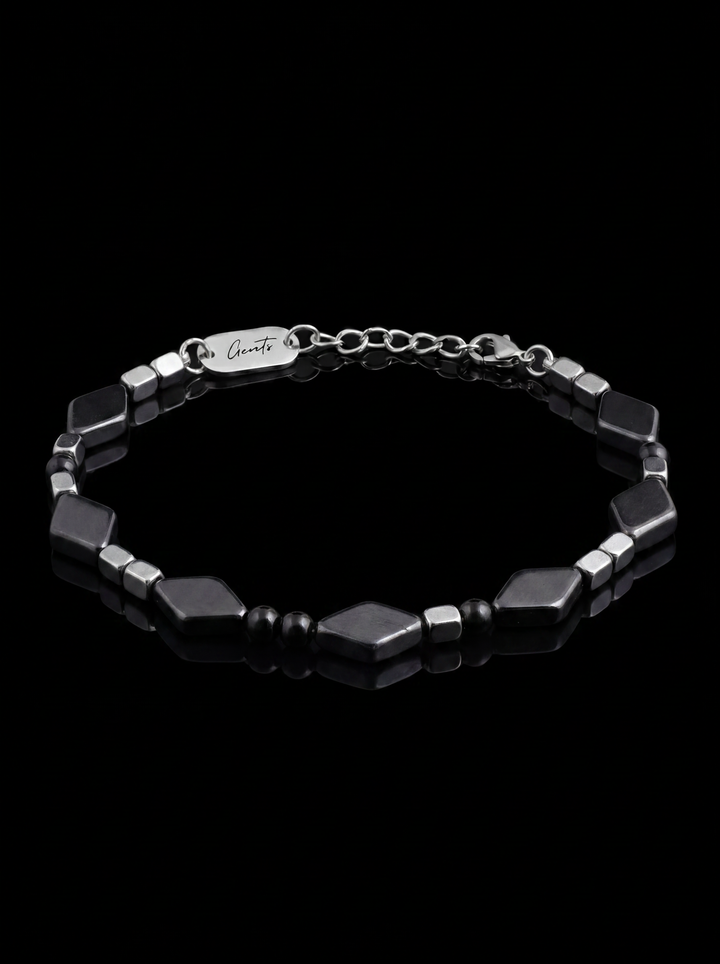 The Metropolitan midnight Stone Bracelet.