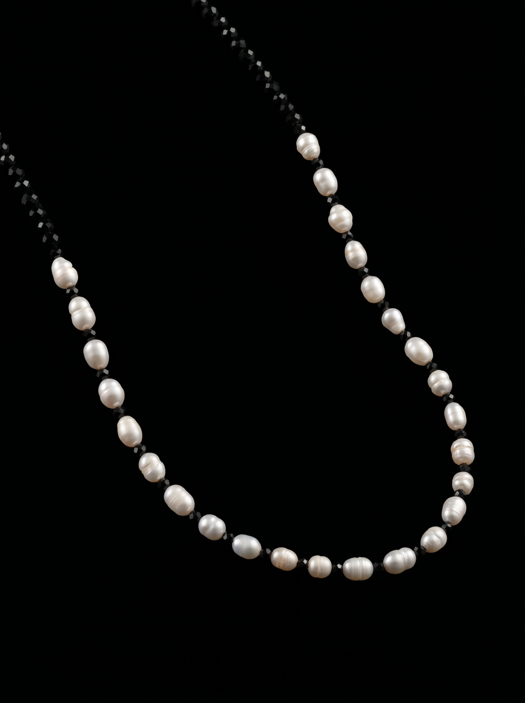 GENTS. Pearl Onyx Stone Chain Freshwater Pearl Black Onyx 18K Gold Vermeil 316L Stainless Steel 50cm Cairo Egypt