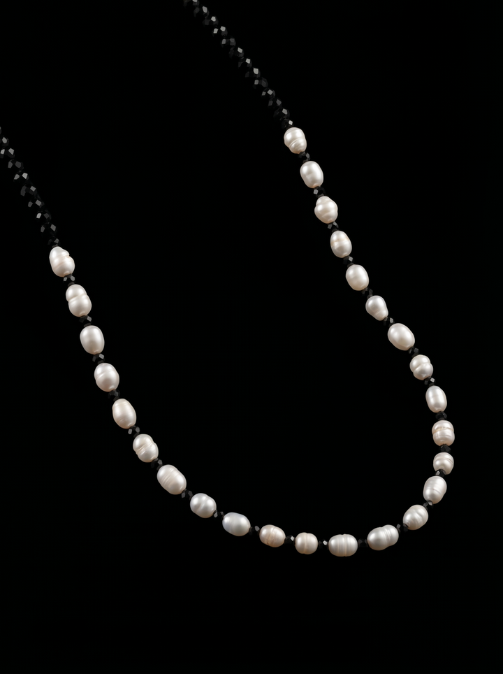 The Pearl-Onyx Stone Chain.