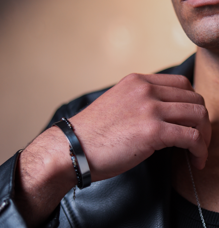 Basic Bangle, Silver.