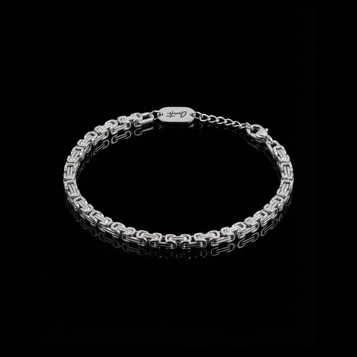 GENTS. The Monarch Chain Bracelet in silver, heavyweight interlocking links