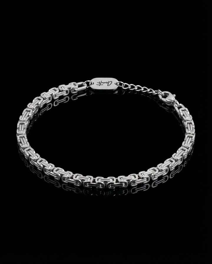 The Monarch Chain Bracelet, Silver.