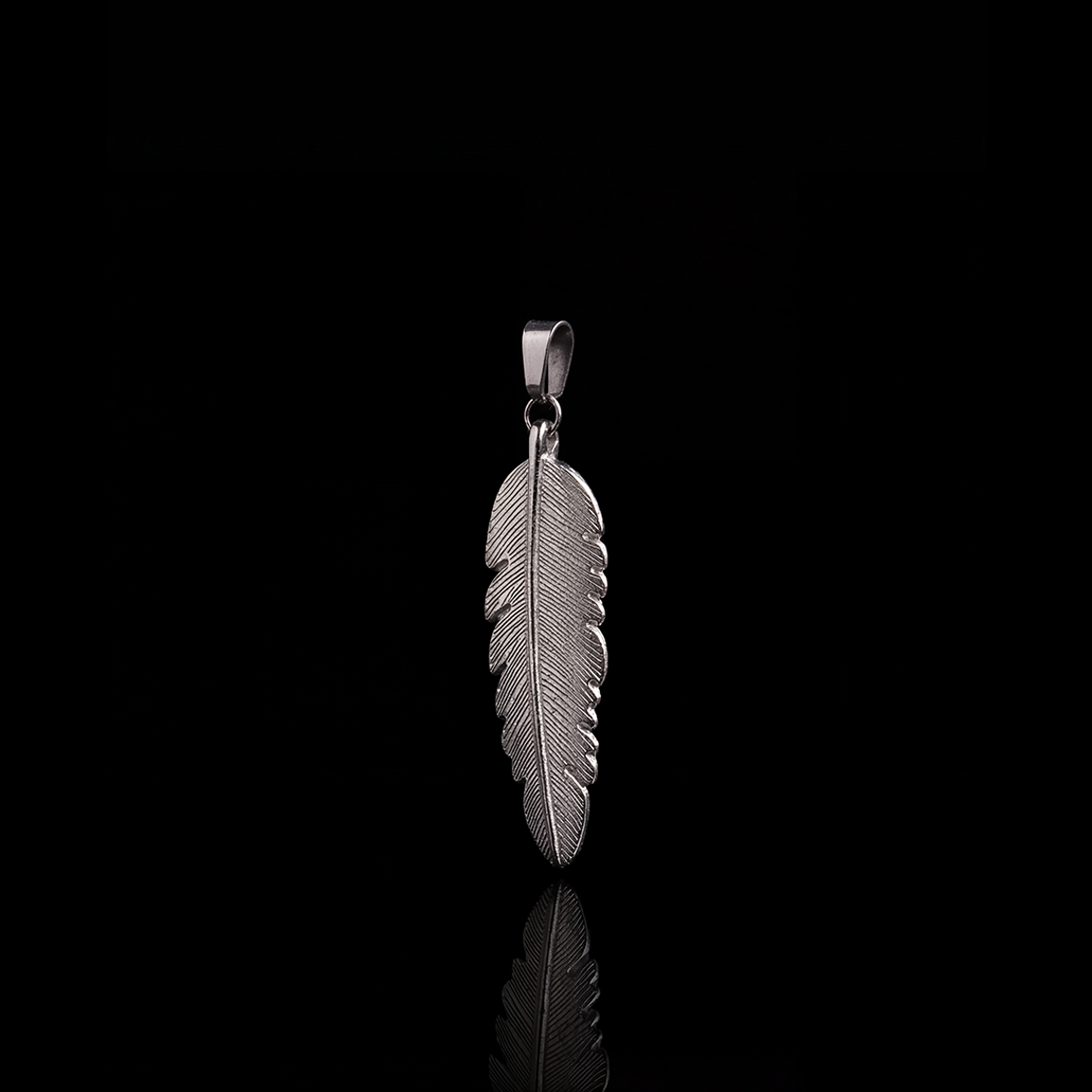 Tree Leaf Pendant, Silver.