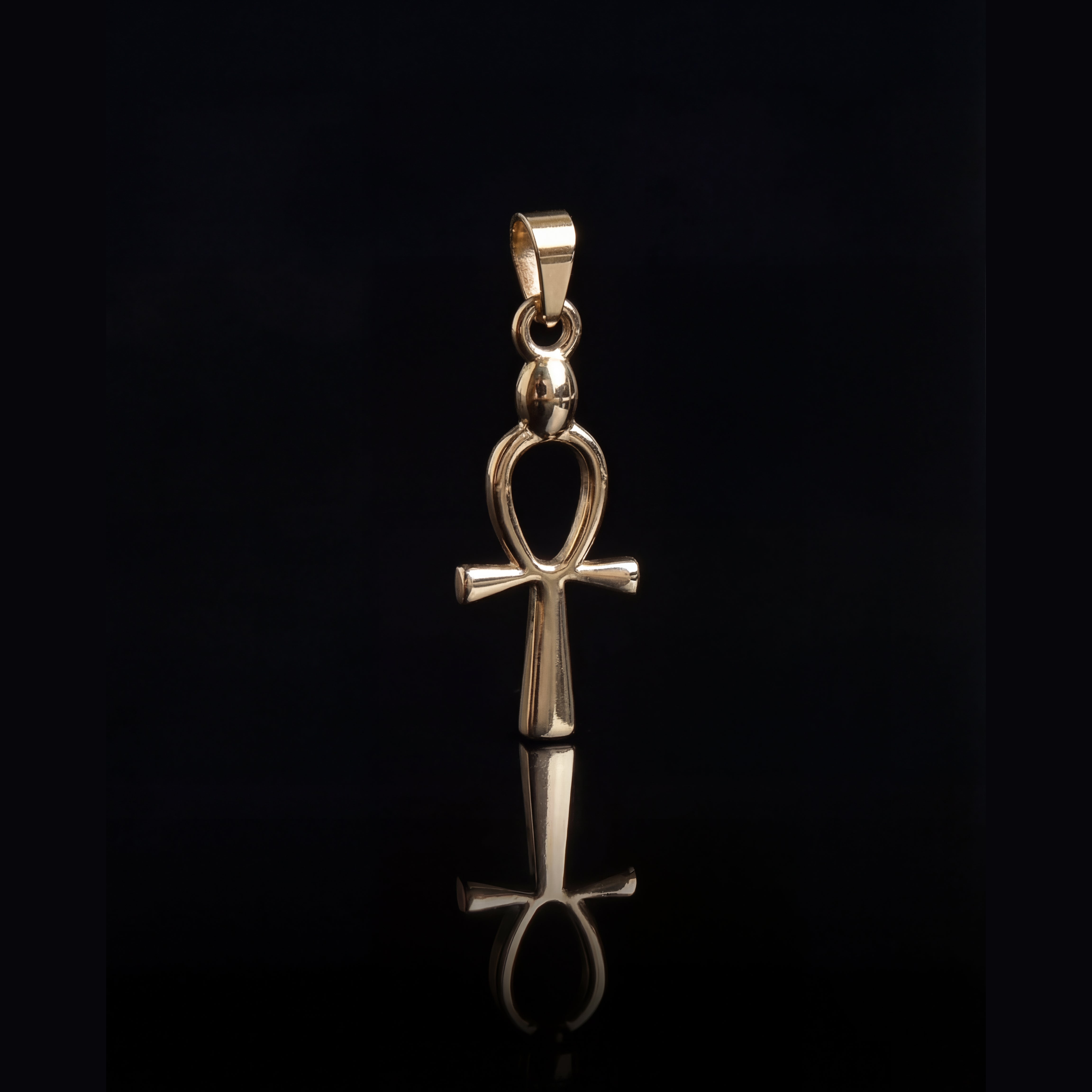 Ankh Pendant, Vermeil Gold.