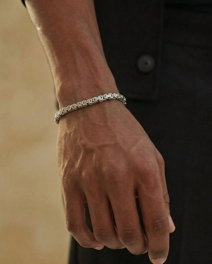 The Monarch Chain Bracelet, Silver.