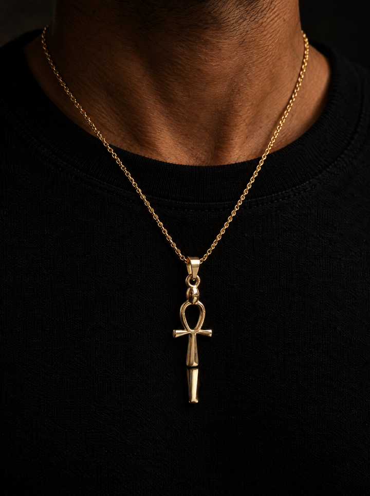 GENTS. Ankh Pendant Vermeil Gold worn