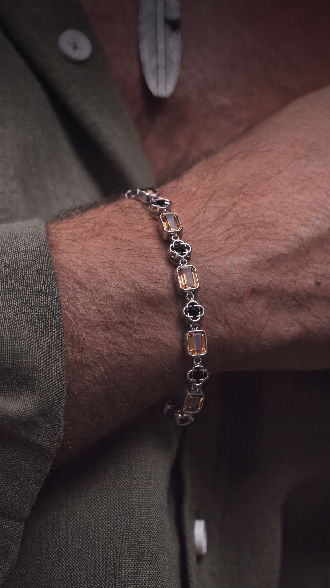 Yellow Clover Gemstone Bracelet, Silver.